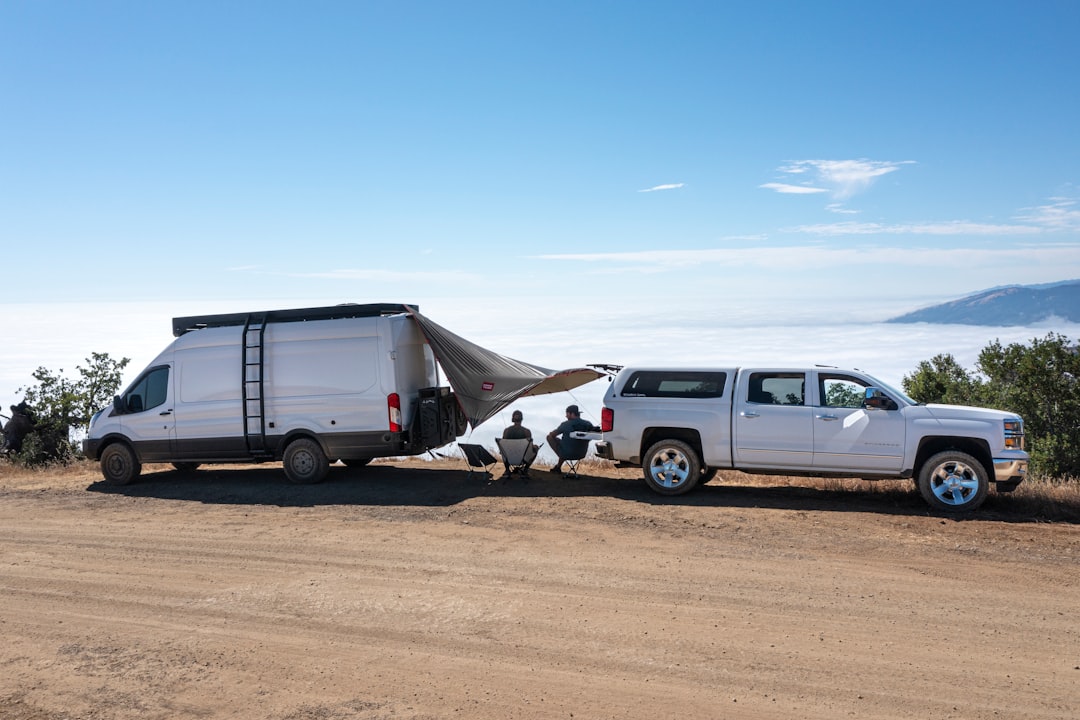 Hybrid RVs: The Best of Both Worlds for Beginners