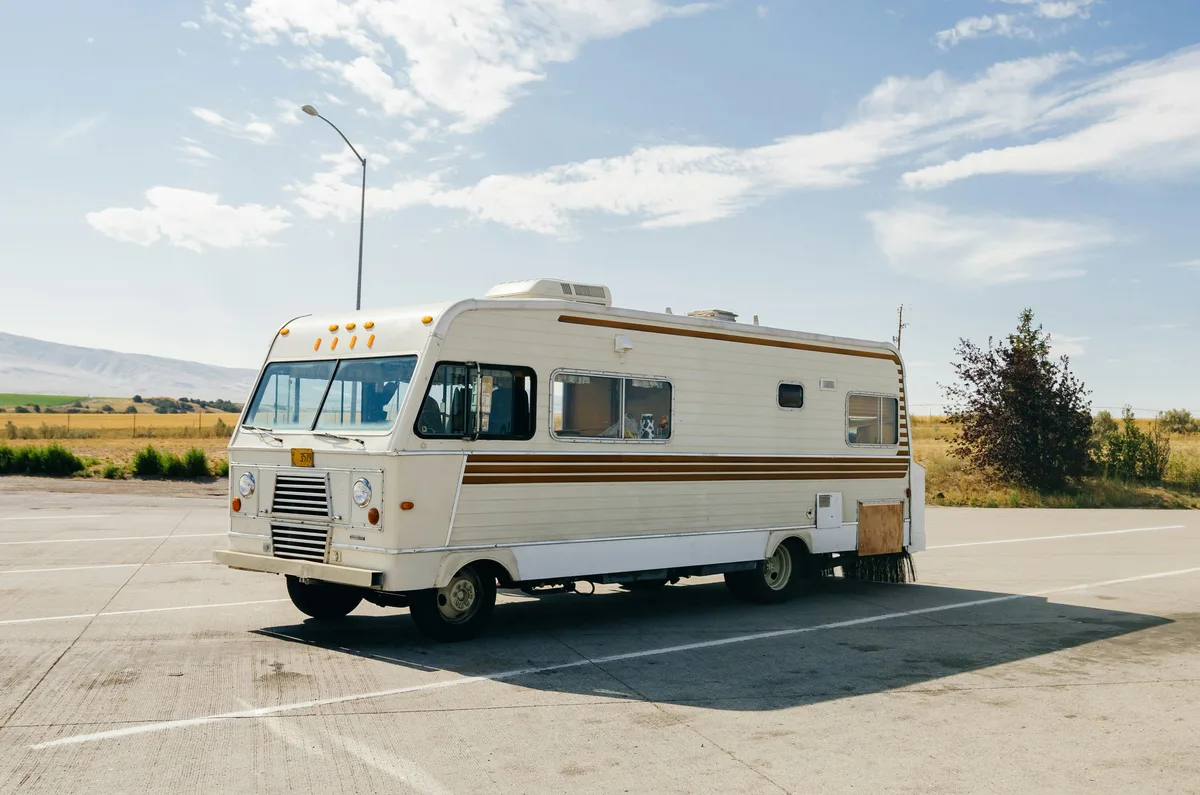 RV Overnight Parking & Sleeping Laws by State (2026): 50-State Rest-Area, Retail & Street Rules